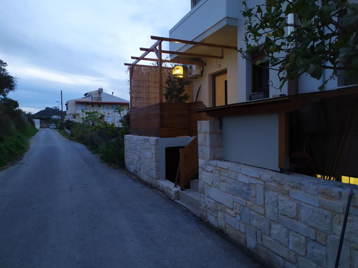 Giodriana Cozy Studio Agia Marina  Exterior photo